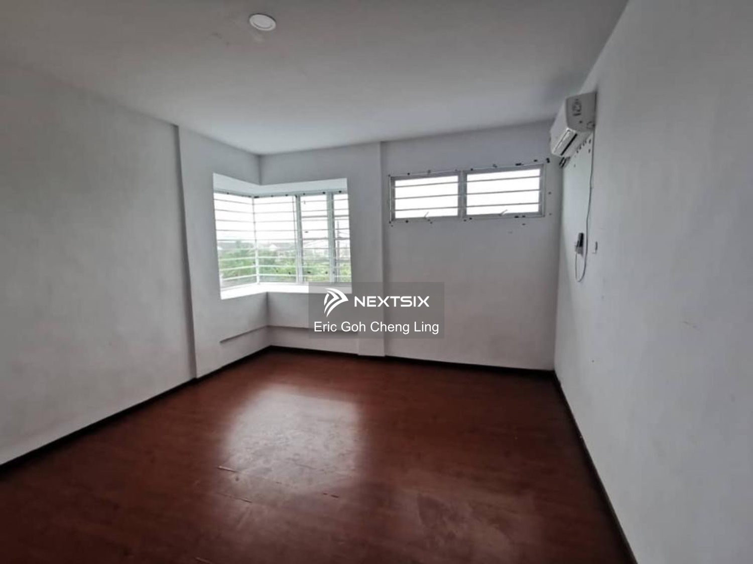 Semi-detached House For Sale in Kota Samarahan Sarawak - Image 8