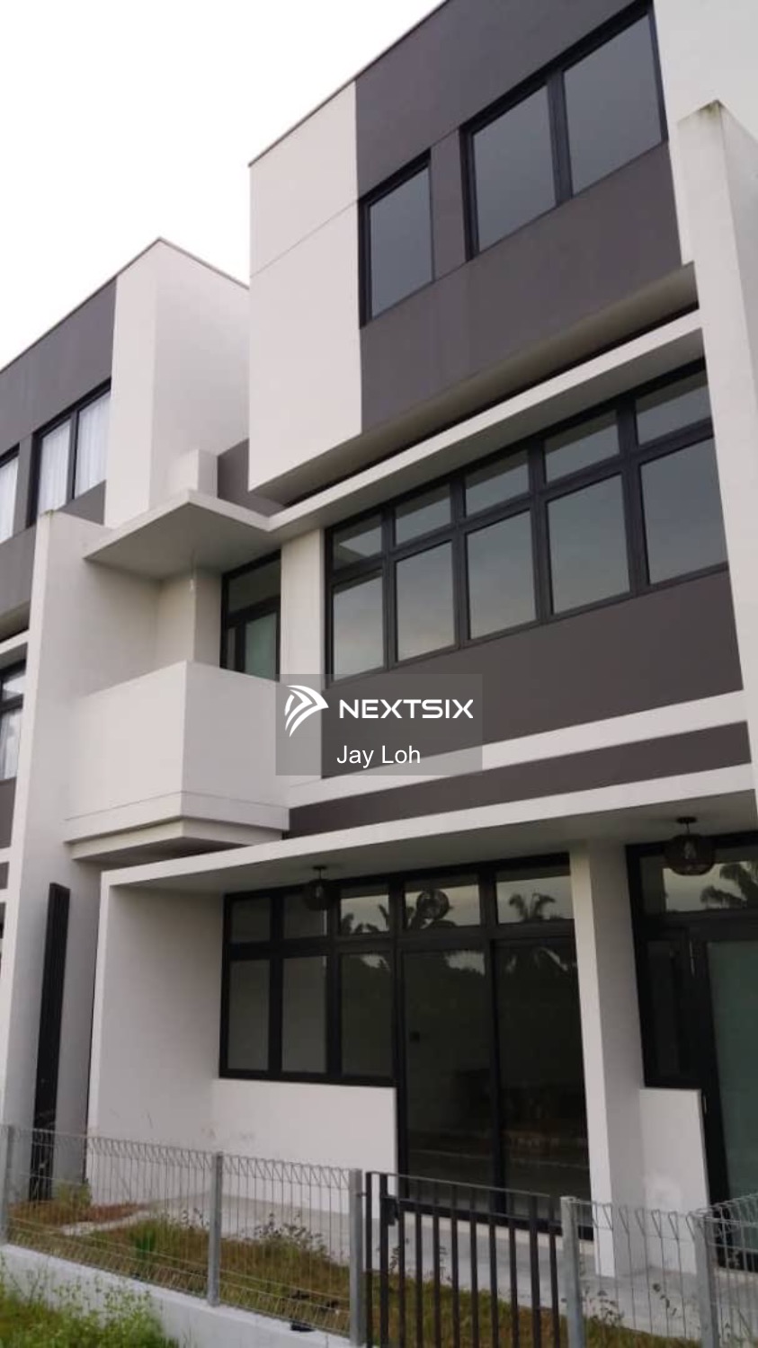 Townhouse For Sale in Iskandar Puteri (Nusajaya) Johor - Image 4