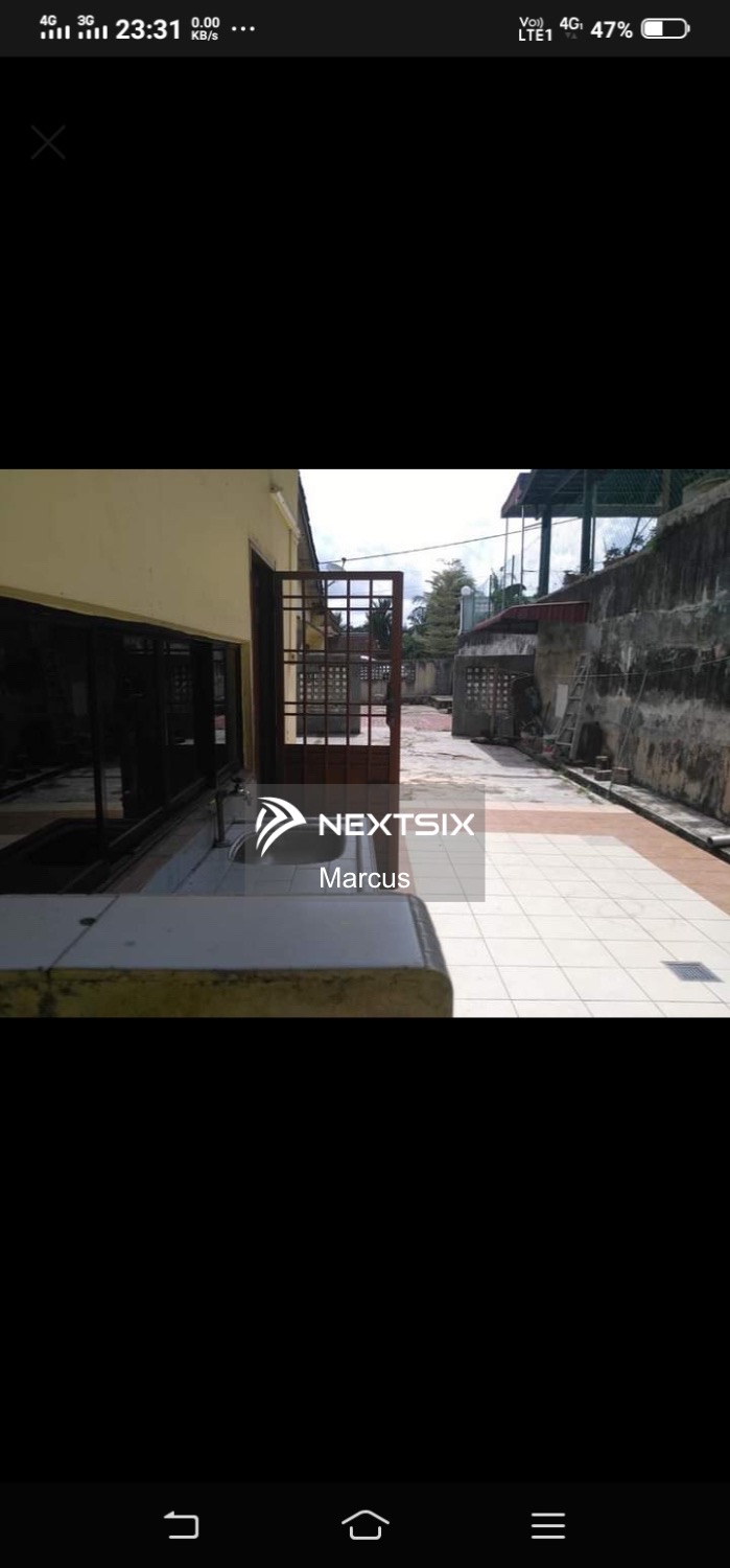 Semi-detached House For Rent in Skudai Johor