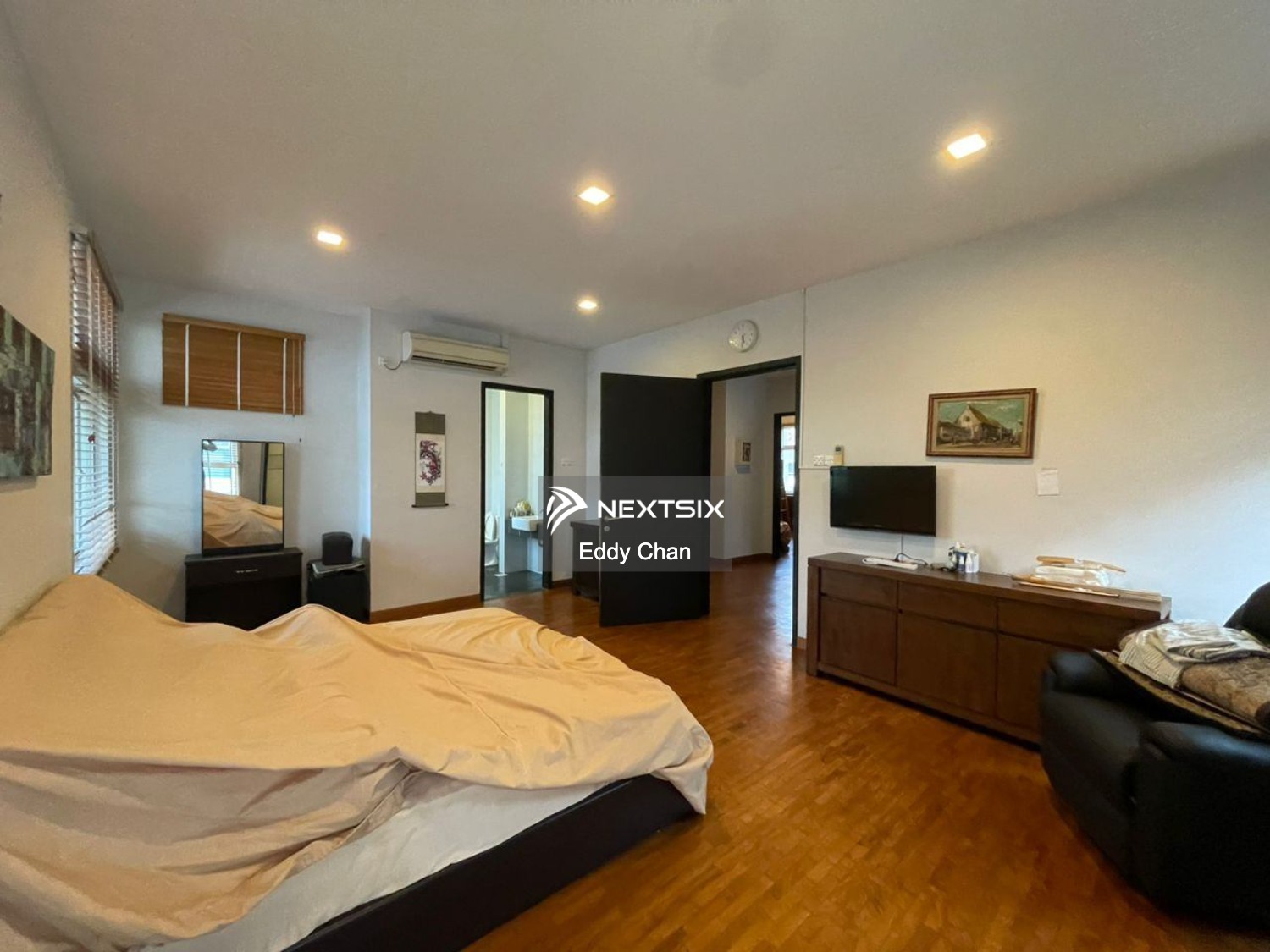 Semi-detached House For Sale in Johor Bahru Johor - Image 8