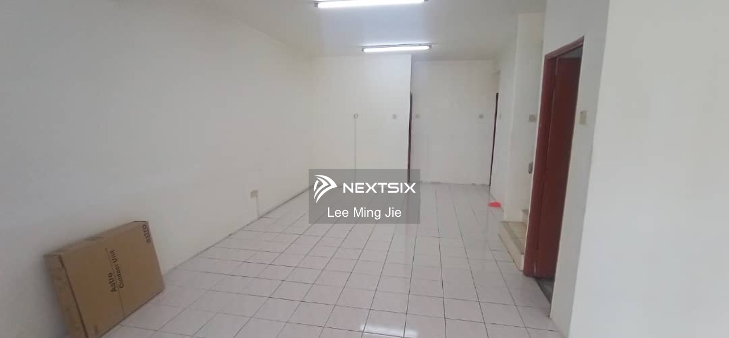 2-sty Terrace/Link House For Rent in Kulai Johor - Image 12