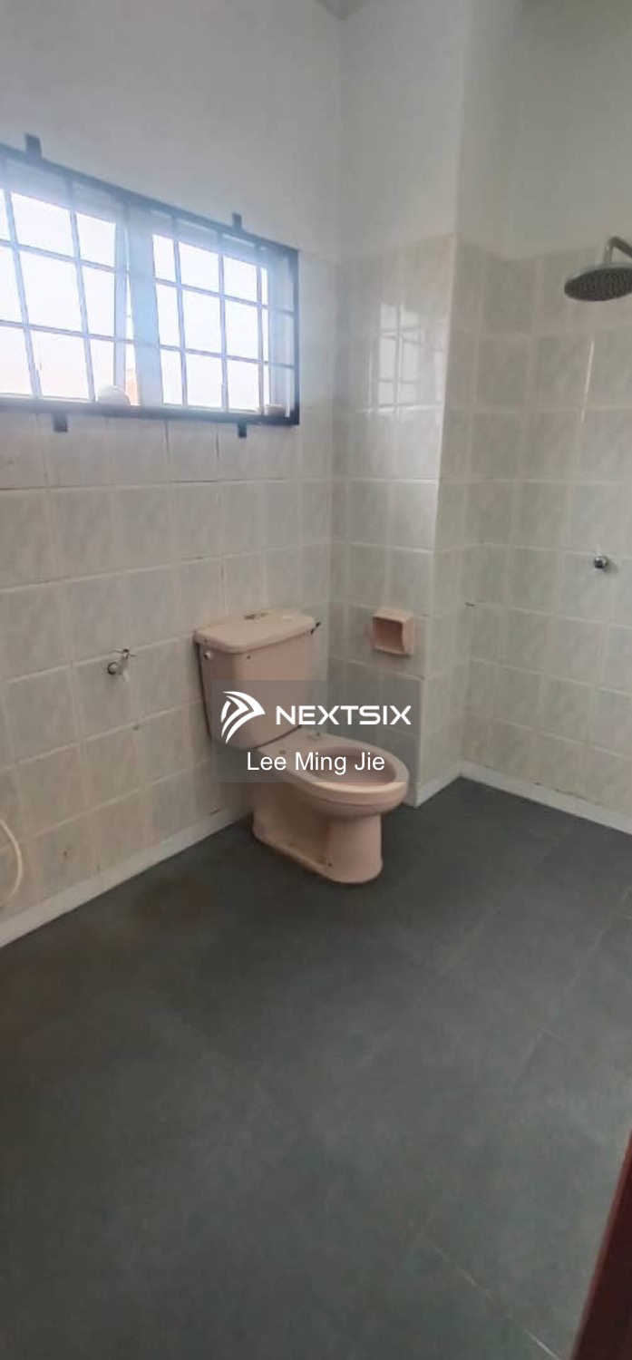 2-sty Terrace/Link House For Rent in Kulai Johor - Image 6