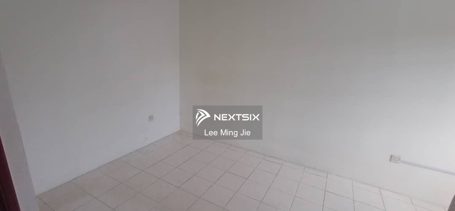 2-sty Terrace/Link House For Rent in Kulai Johor - Image 8