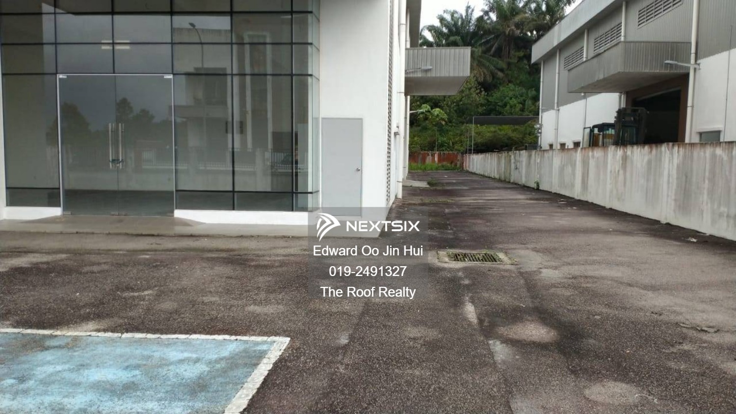 Commercial Semi-D For Sale in Pekan Nanas Johor - Image 8