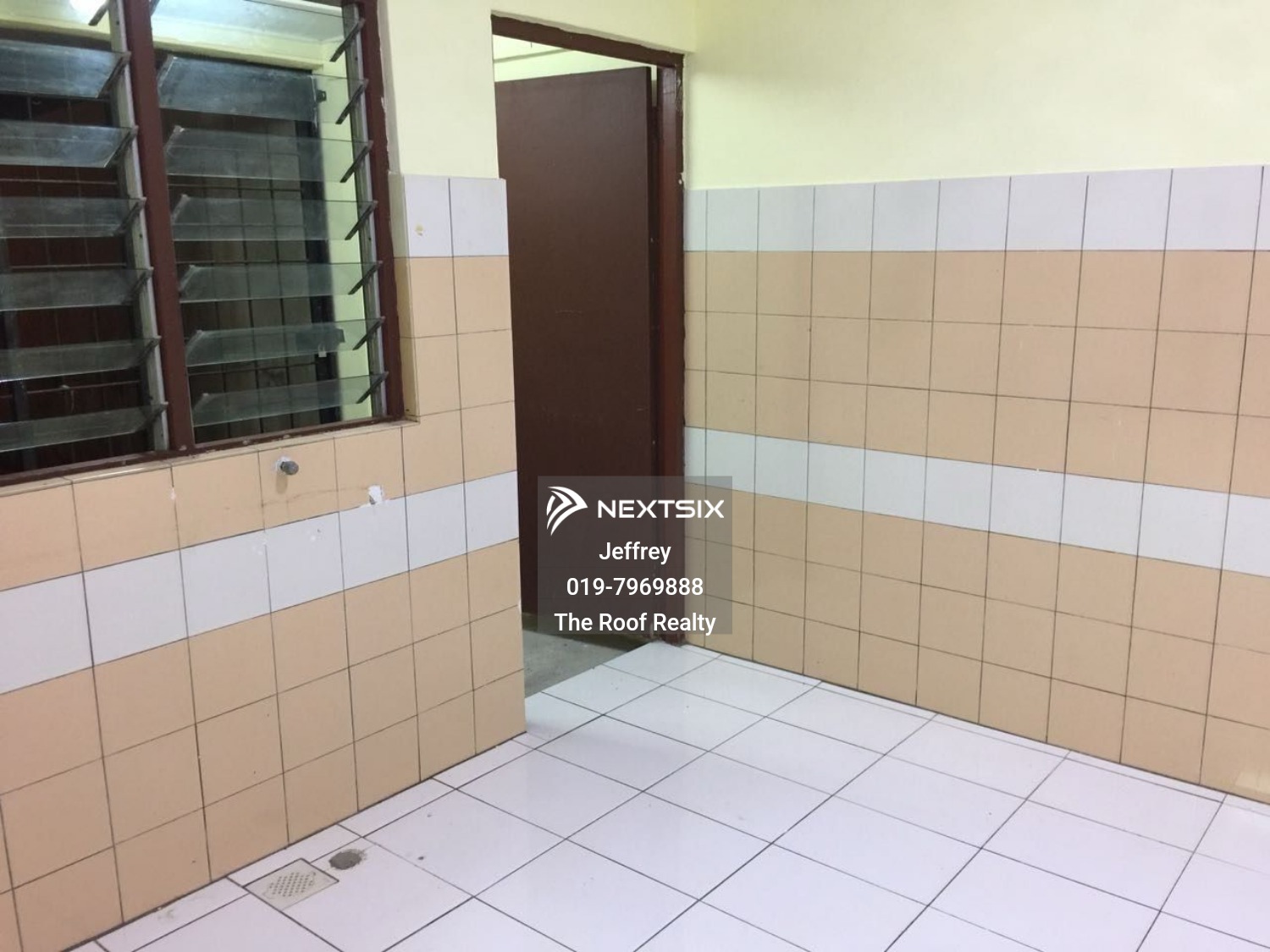 1-sty Terrace/Link House For Sale in Kota Samarahan Sarawak - Image 5