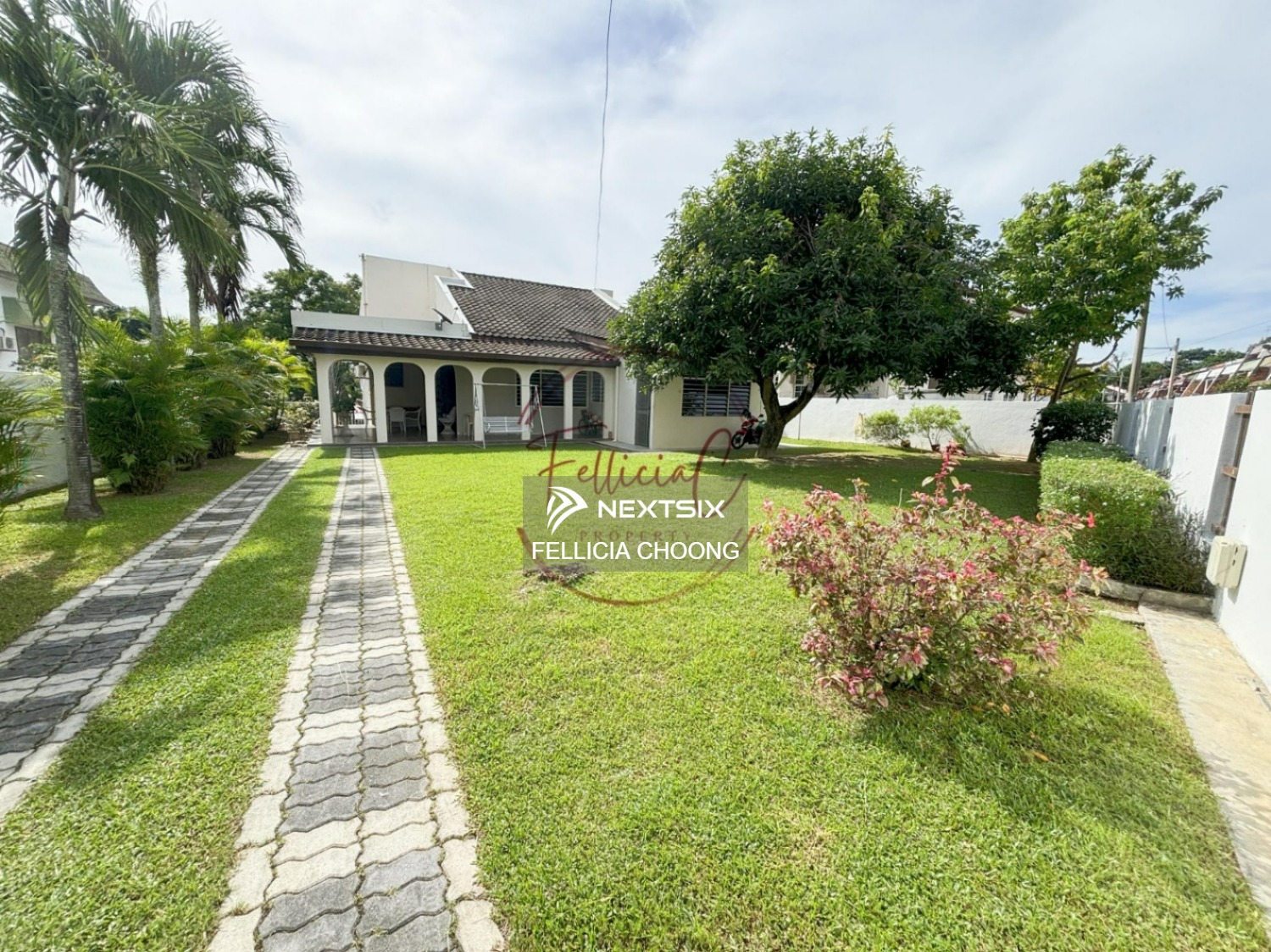 Bungalow For Sale in Gelugor Penang