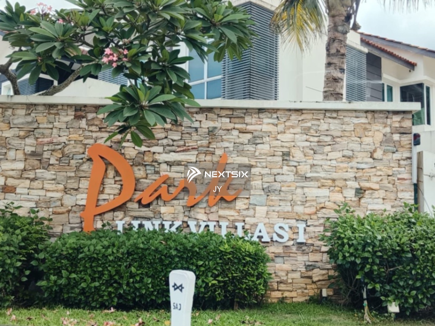 Semi-detached House For Sale in Skudai Johor