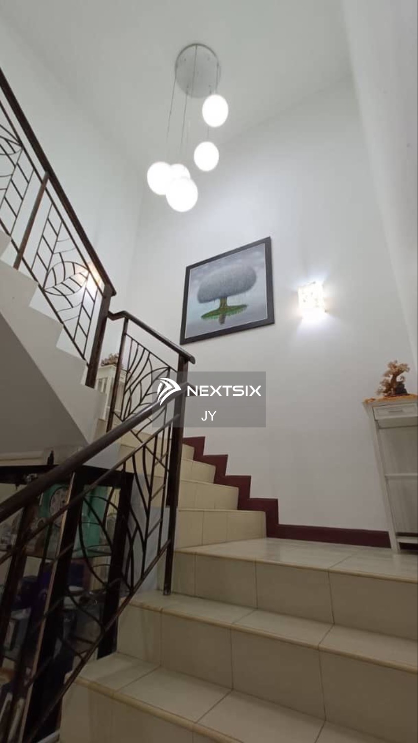 Semi-detached House For Sale in Skudai Johor - Image 11
