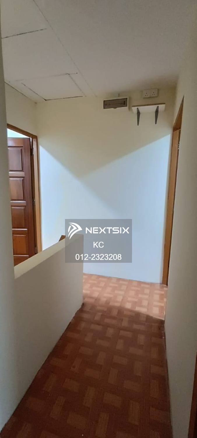 2-sty Terrace/Link House For Rent in Ampang Selangor - Image 11