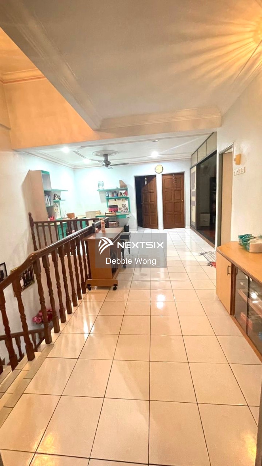 2-sty Terrace/Link House For Sale in Kulai Johor - Image 6