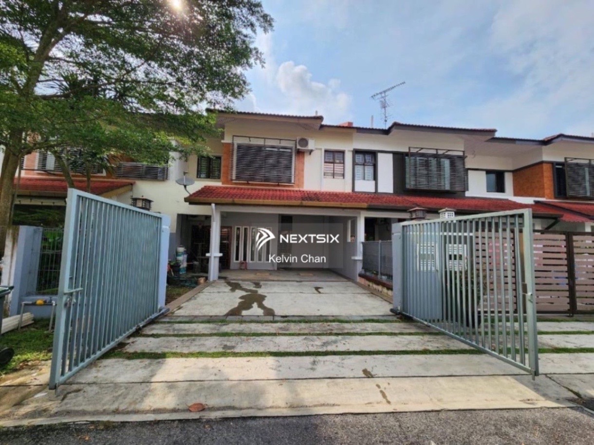 Cluster House For Sale in Perling Johor