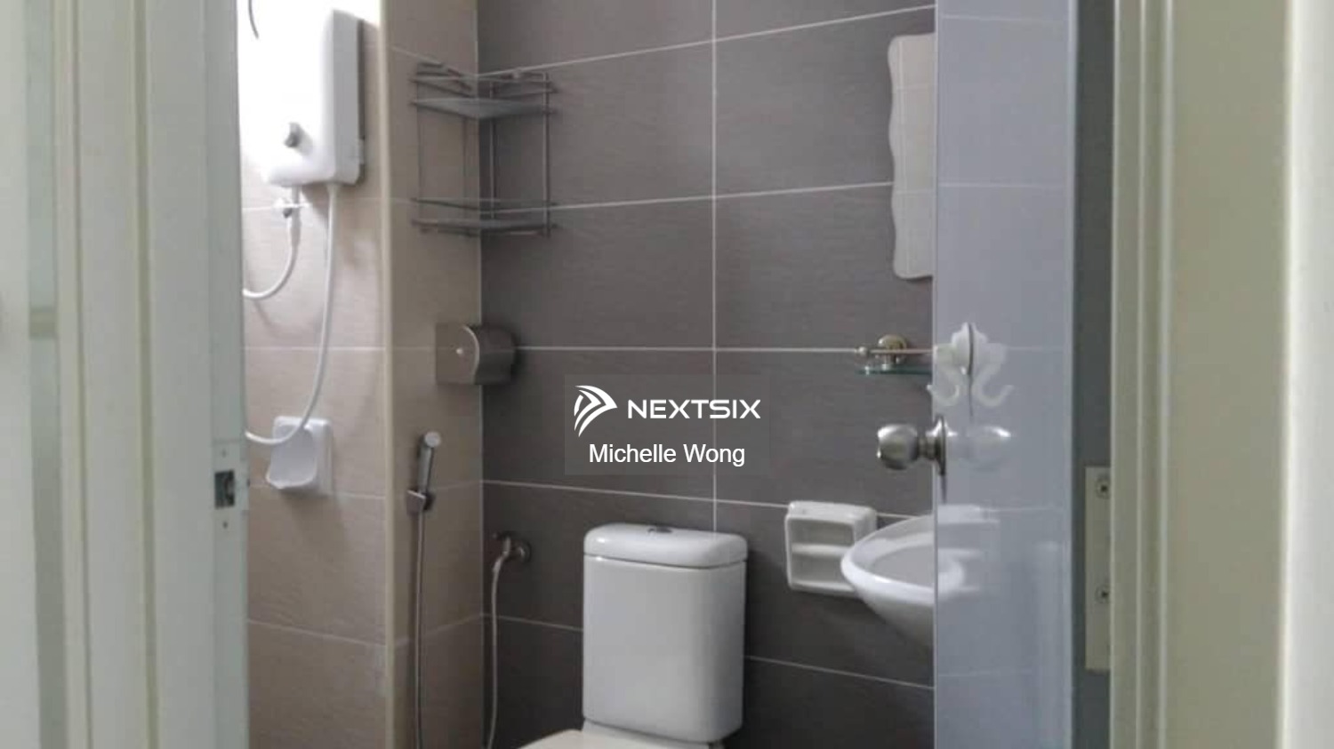 2-sty Terrace/Link House For Sale in Kulai Johor - Image 8