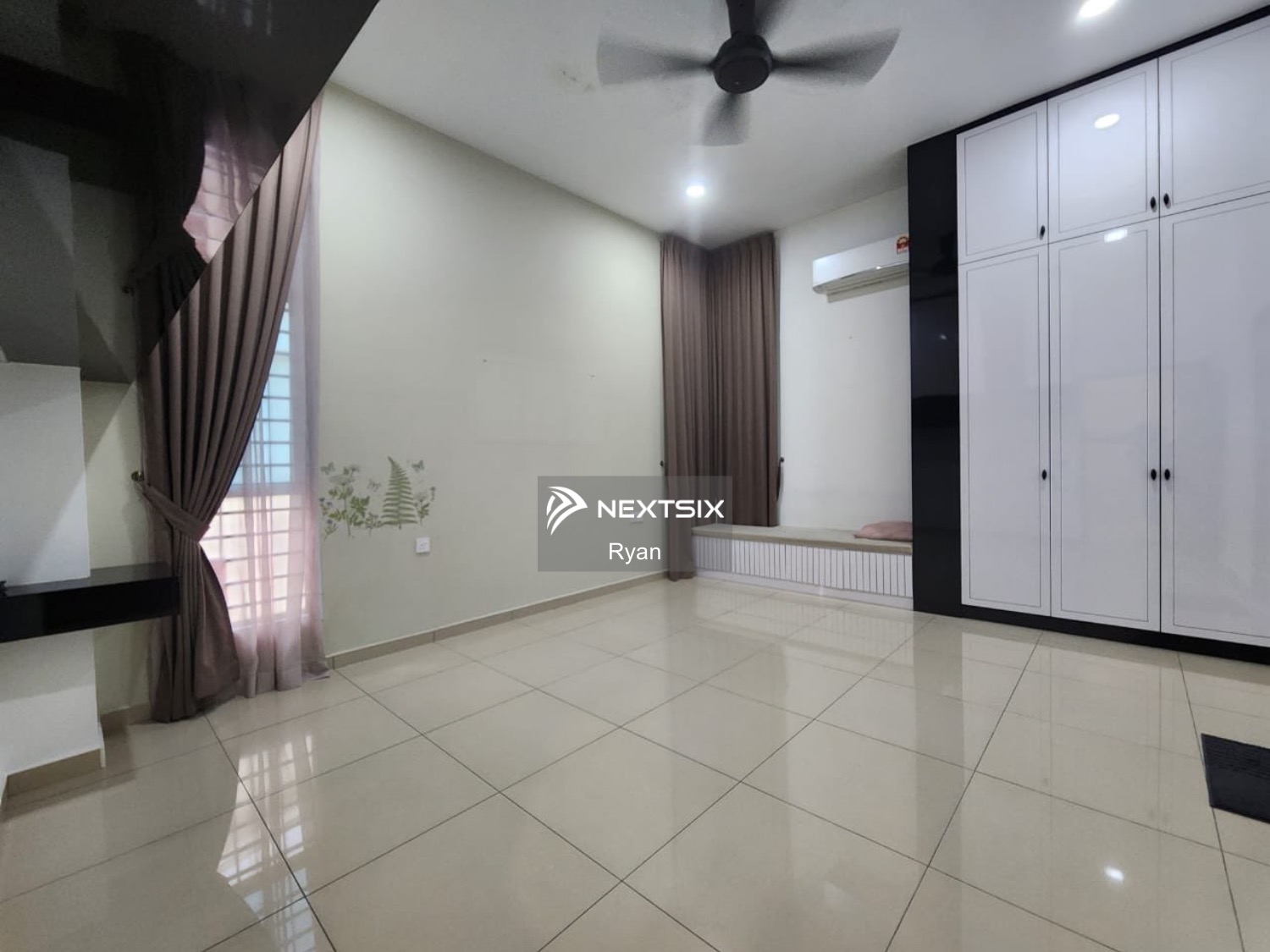 Semi-detached House For Sale in Skudai Johor - Image 10