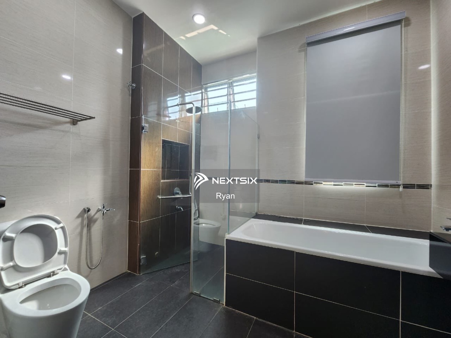 Semi-detached House For Sale in Skudai Johor - Image 4