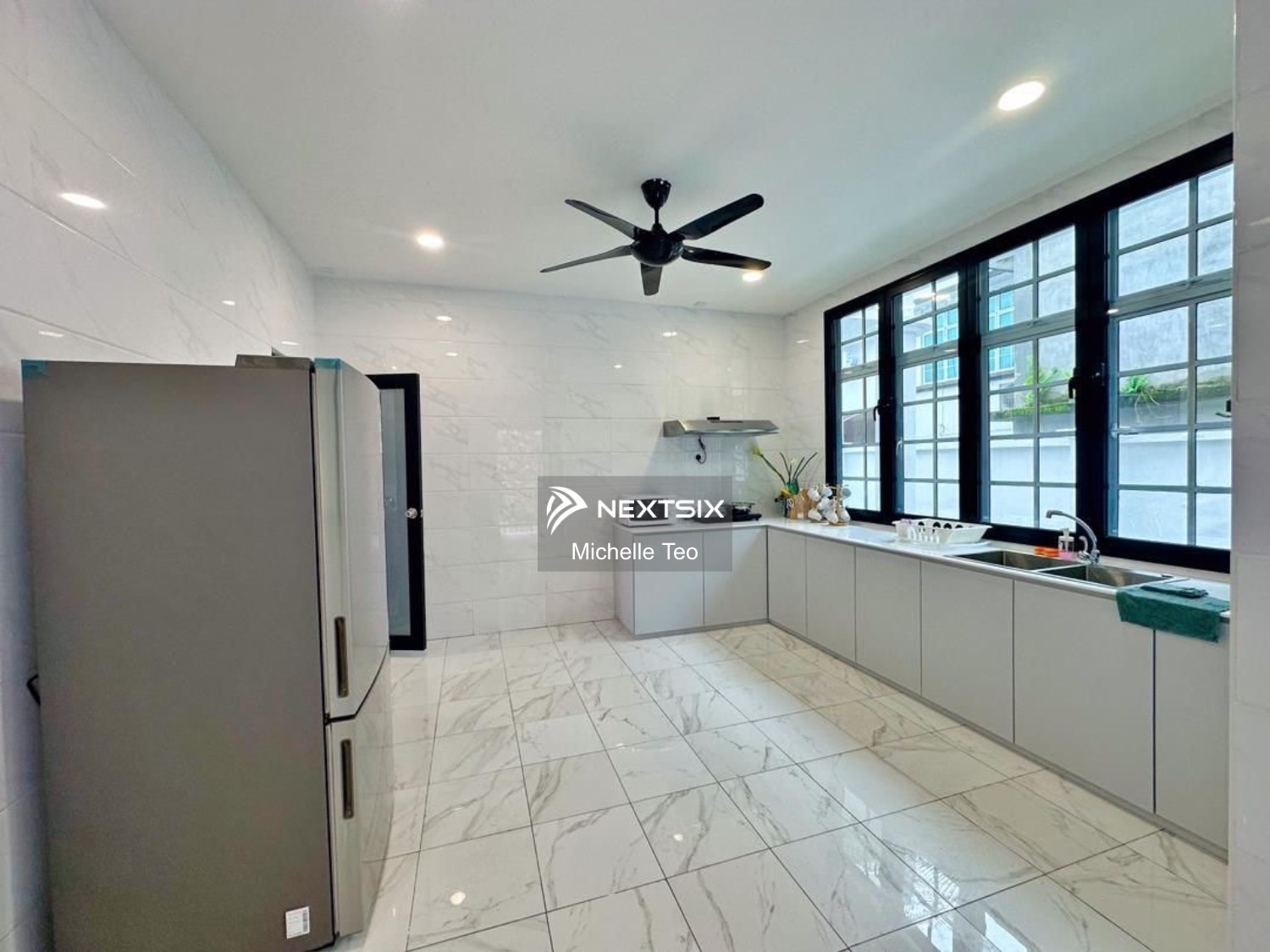 Bungalow For Sale in Ulu Tiram Johor - Image 7