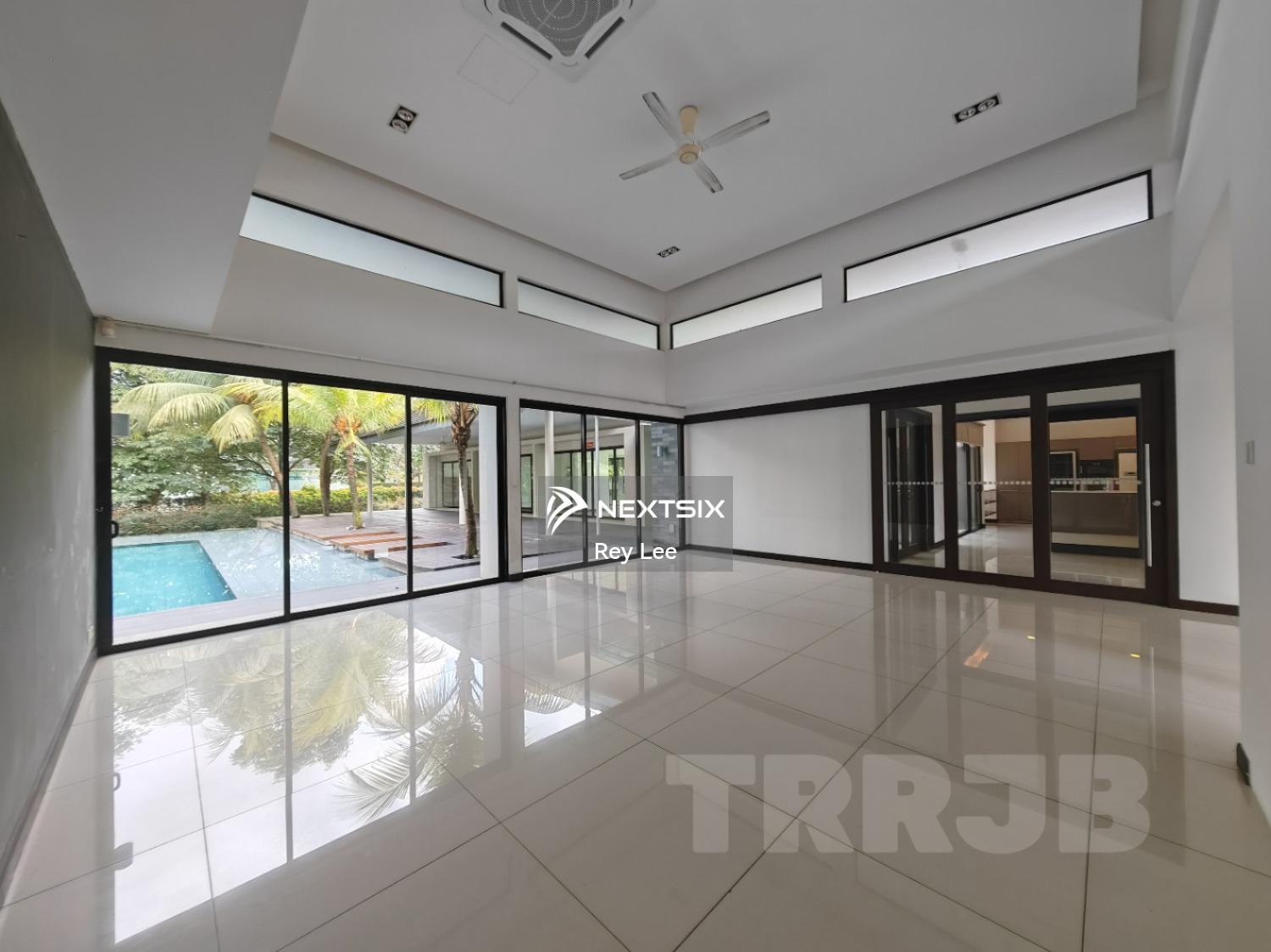 Villa For Sale in Gelang Patah Johor - Image 6