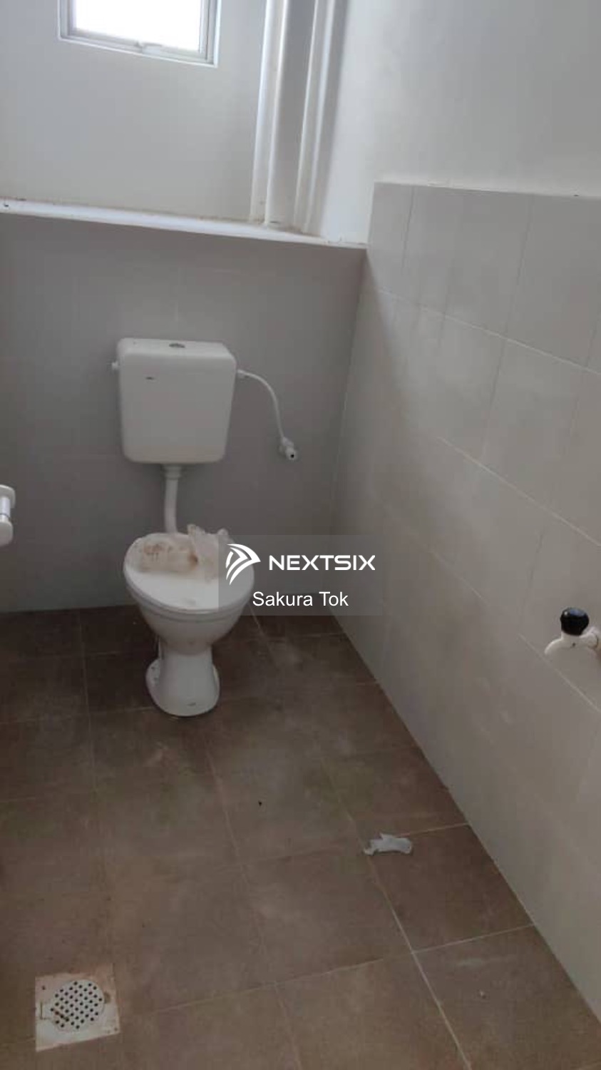 Shop Office For Rent in Pekan Nanas Johor - Image 9