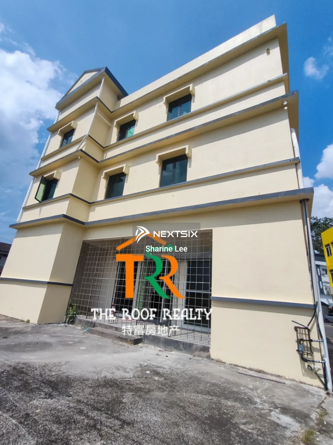 3 Storey Detached Building