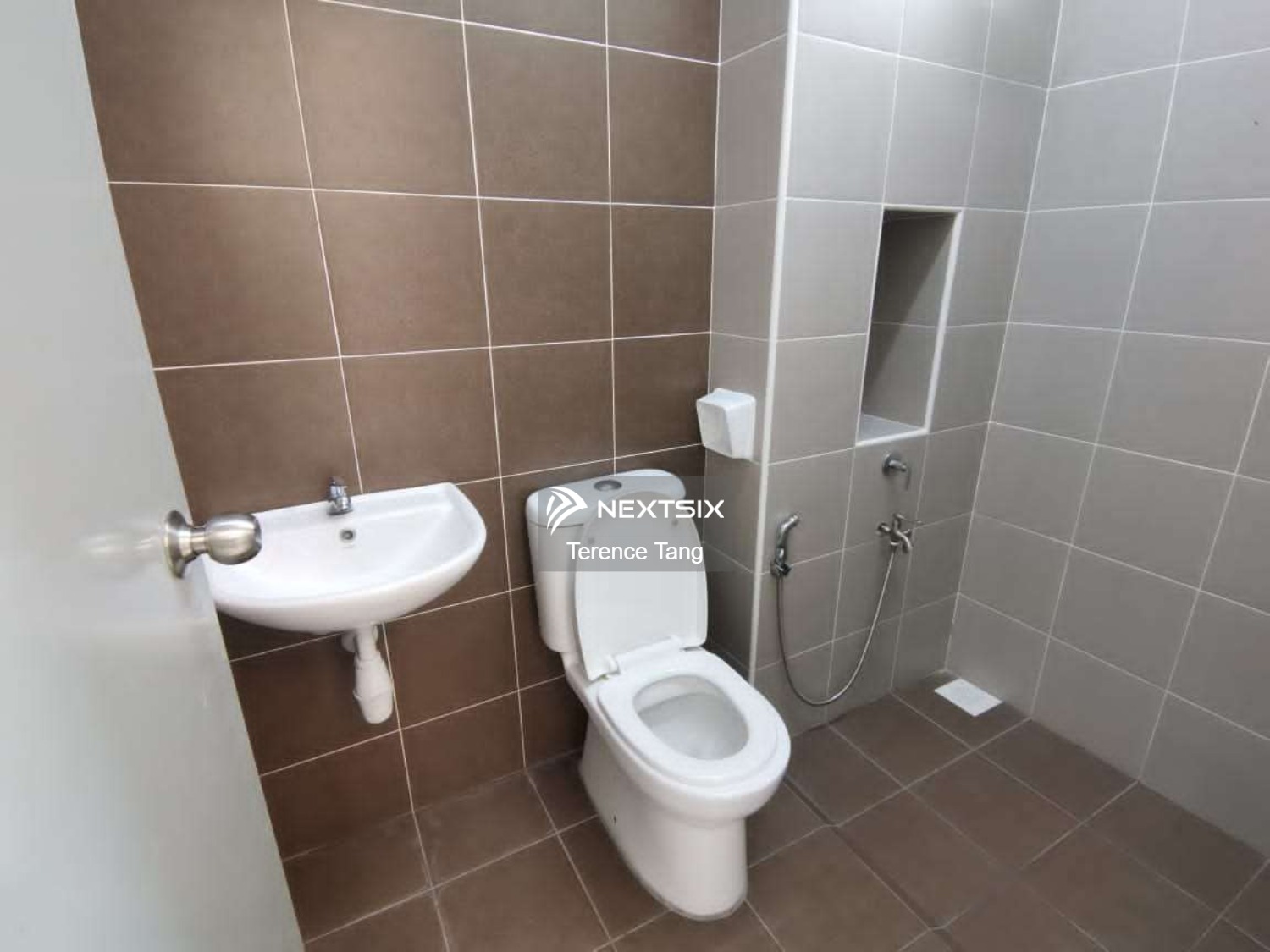 2-sty Terrace/Link House For Sale in Johor Bahru Johor - Image 5