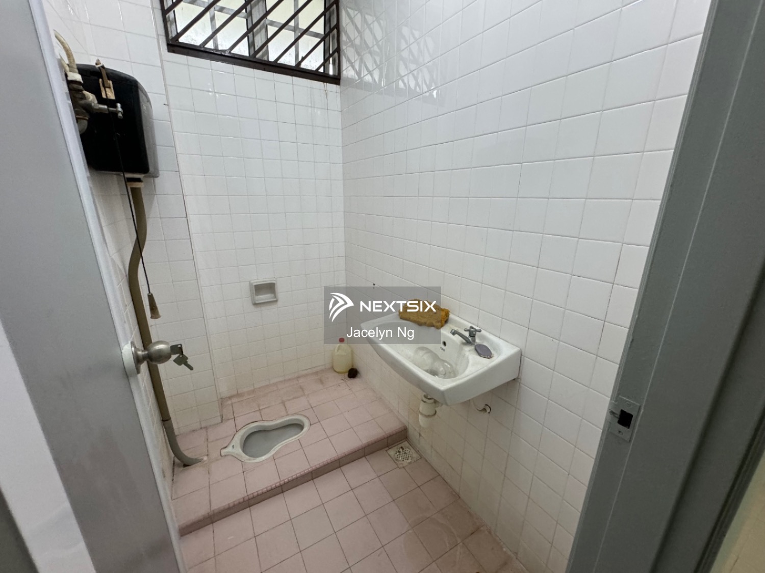 Semi-detached House For Sale in Johor Bahru Johor - Image 7
