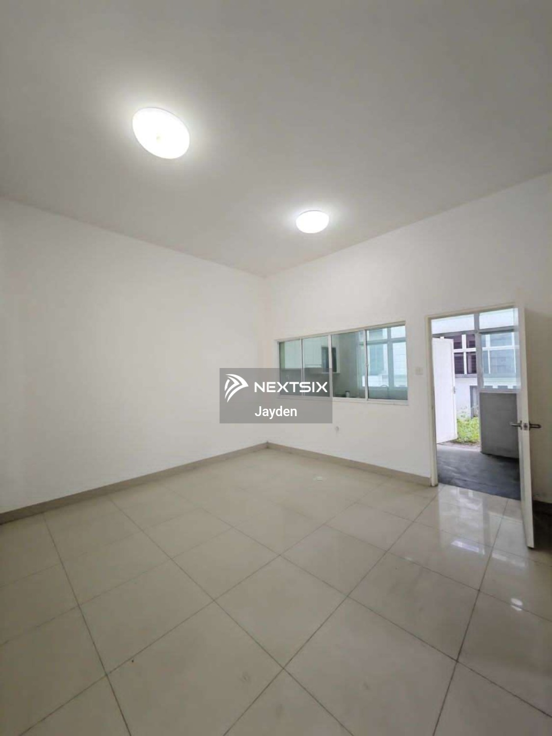 Semi-detached House For Sale in Senibong Johor - Image 5