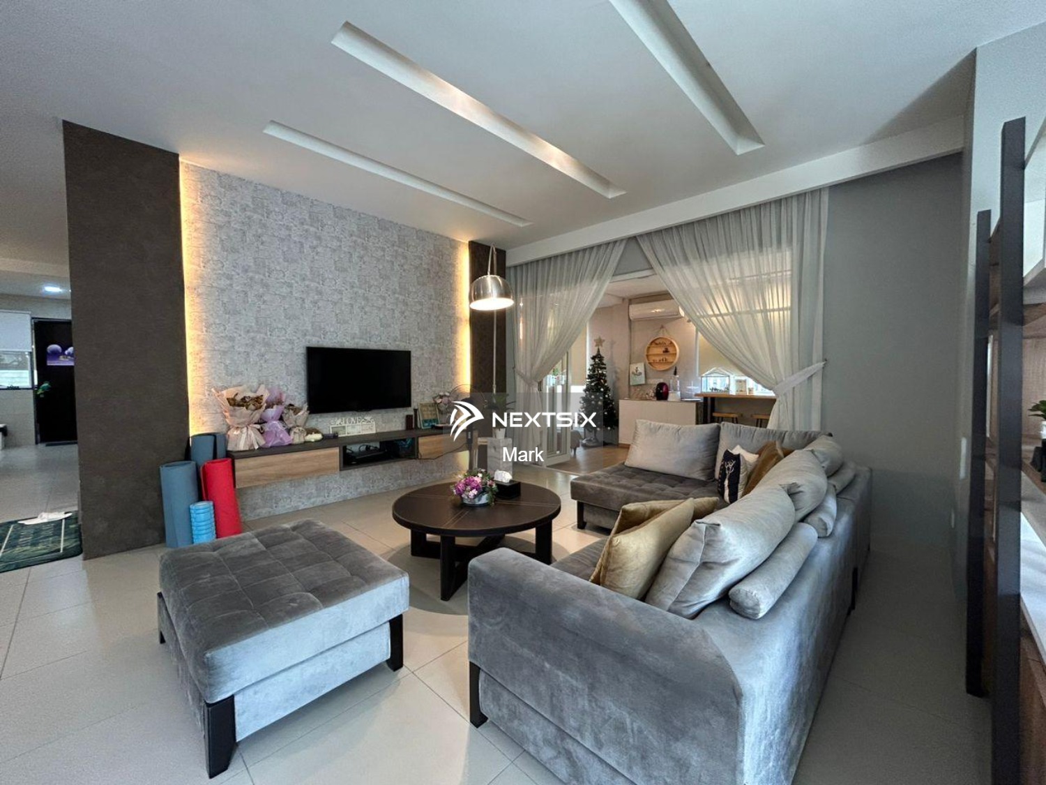 Semi-detached House For Sale in Kuching Sarawak - Image 6