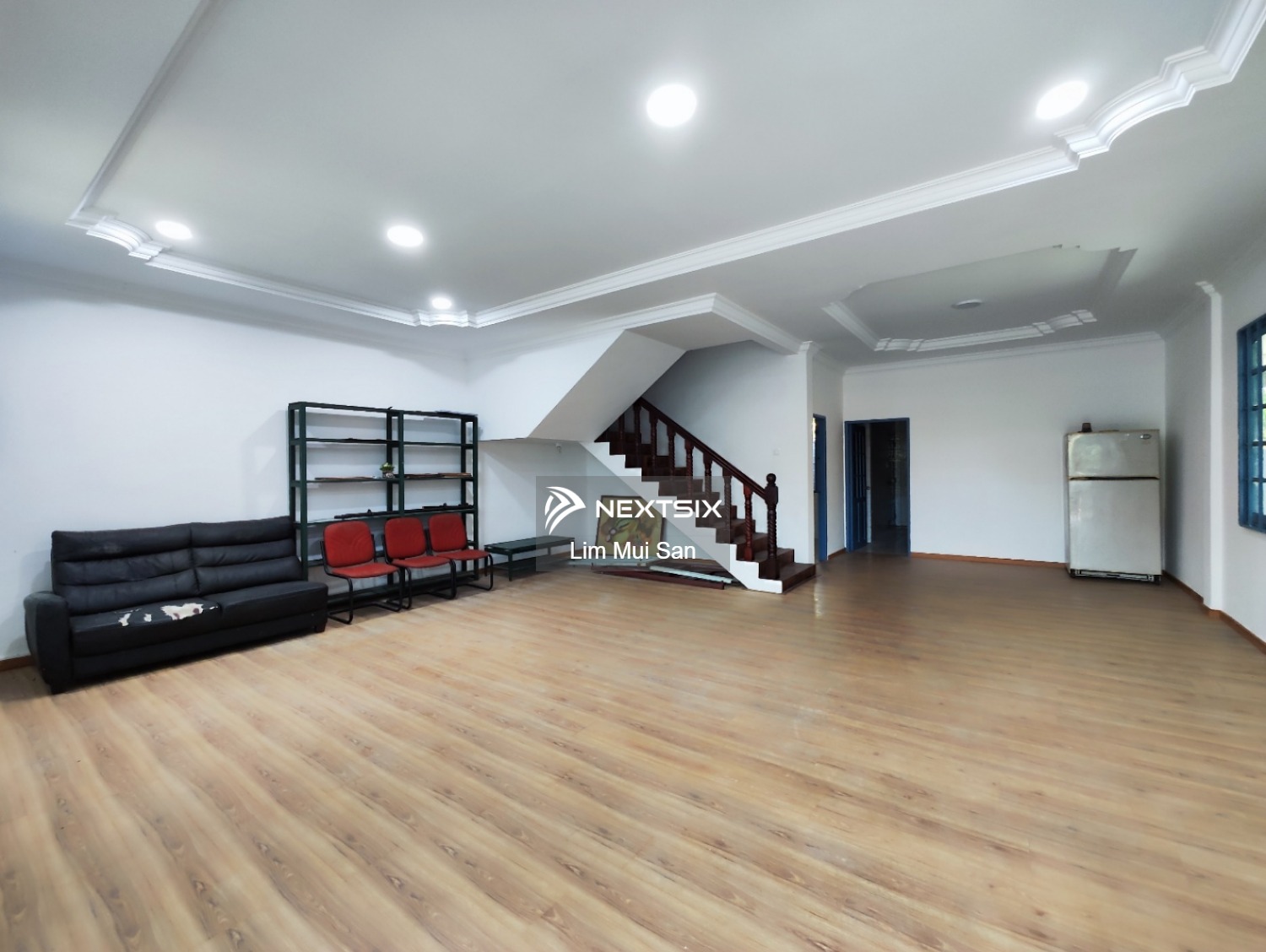 Semi-detached House For Sale in Kuching Sarawak - Image 5