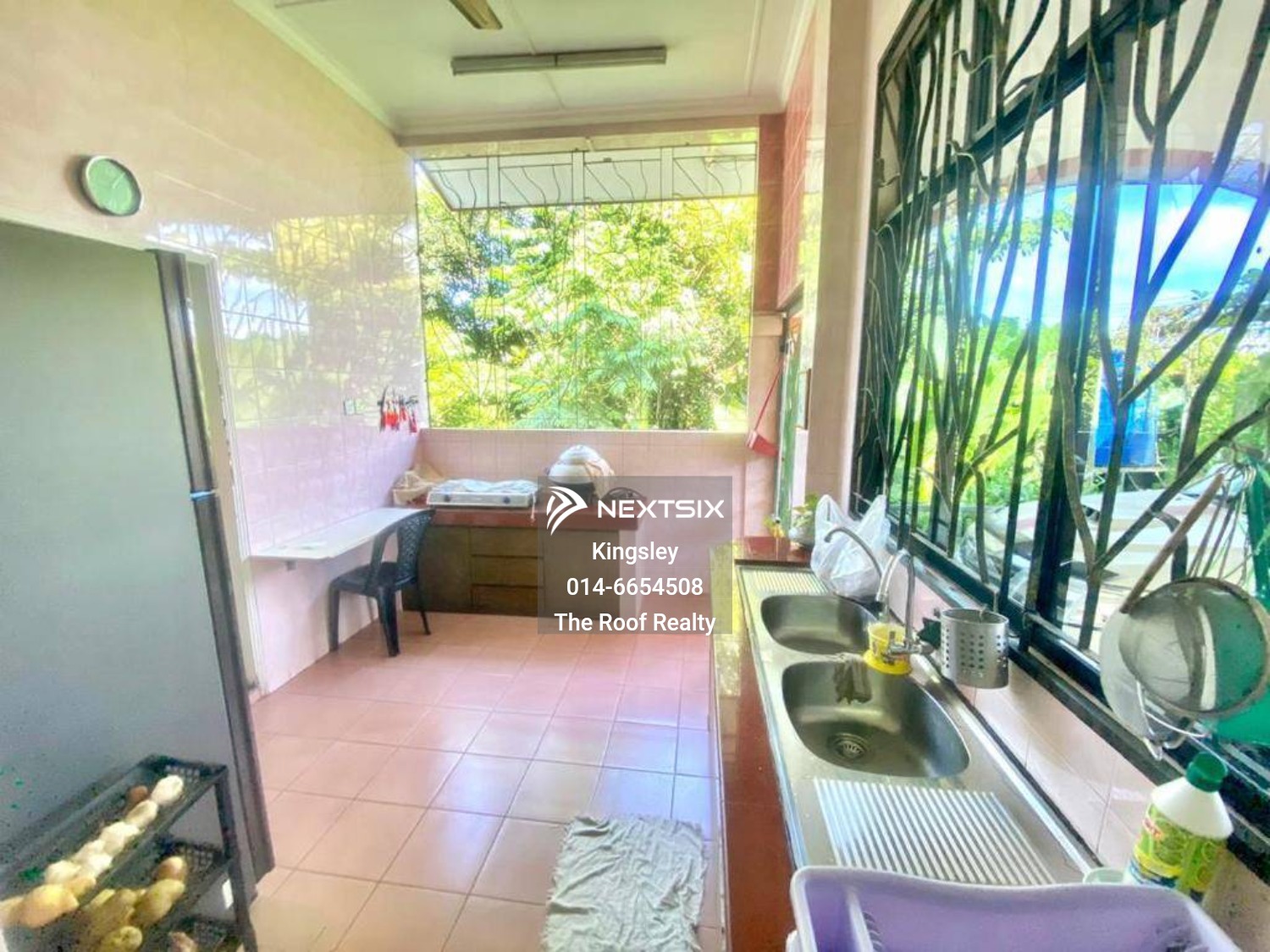 Bungalow For Sale in Likas Sabah - Image 7
