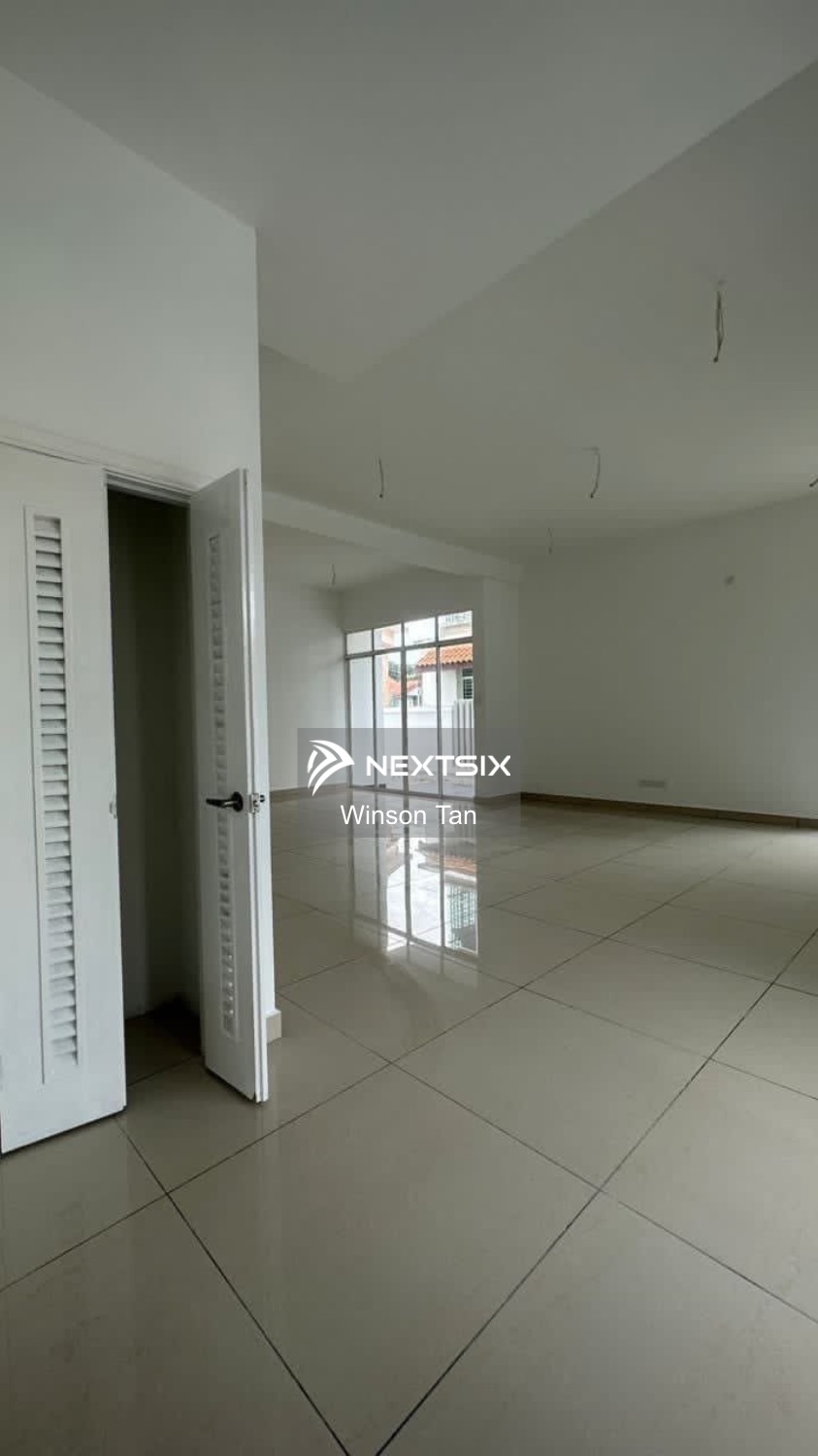 Semi-detached House For Sale in Johor Bahru Johor - Image 5