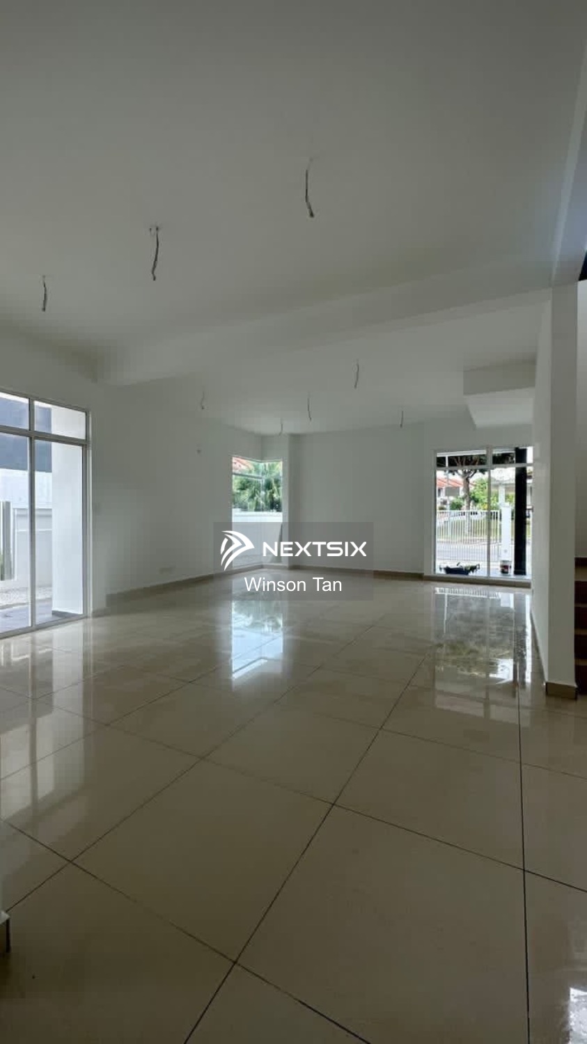 Semi-detached House For Sale in Johor Bahru Johor - Image 7
