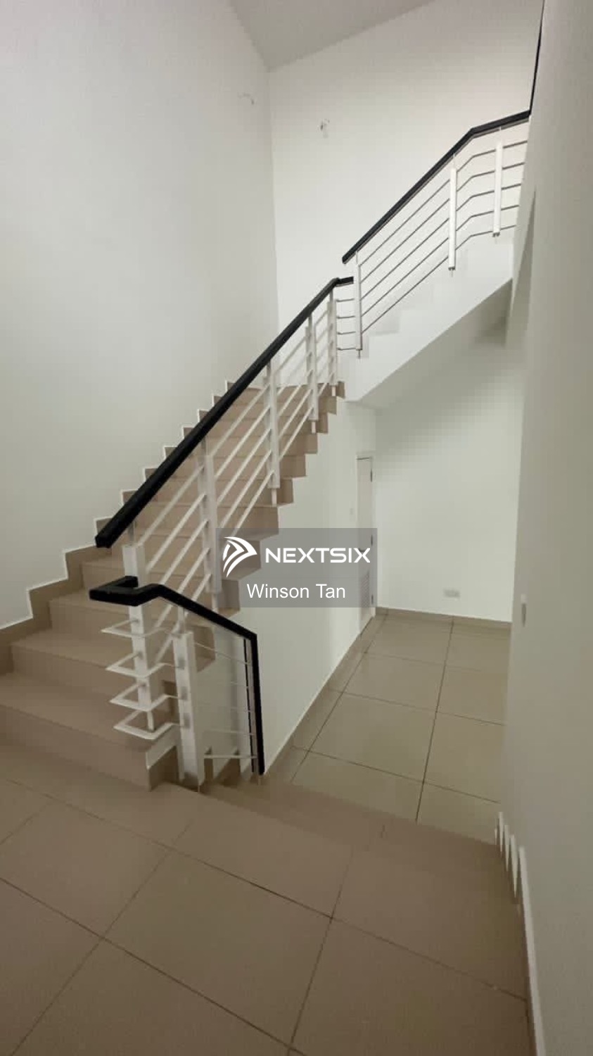 Semi-detached House For Sale in Johor Bahru Johor - Image 8
