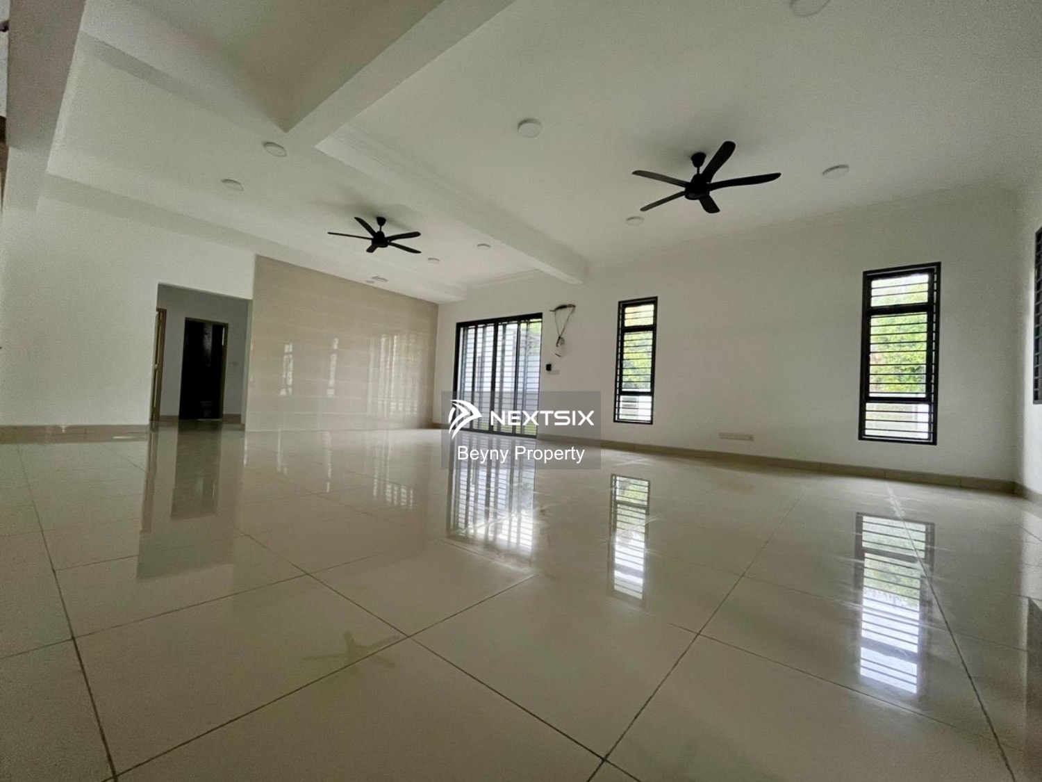 Semi-detached House For Sale in Tebrau Johor