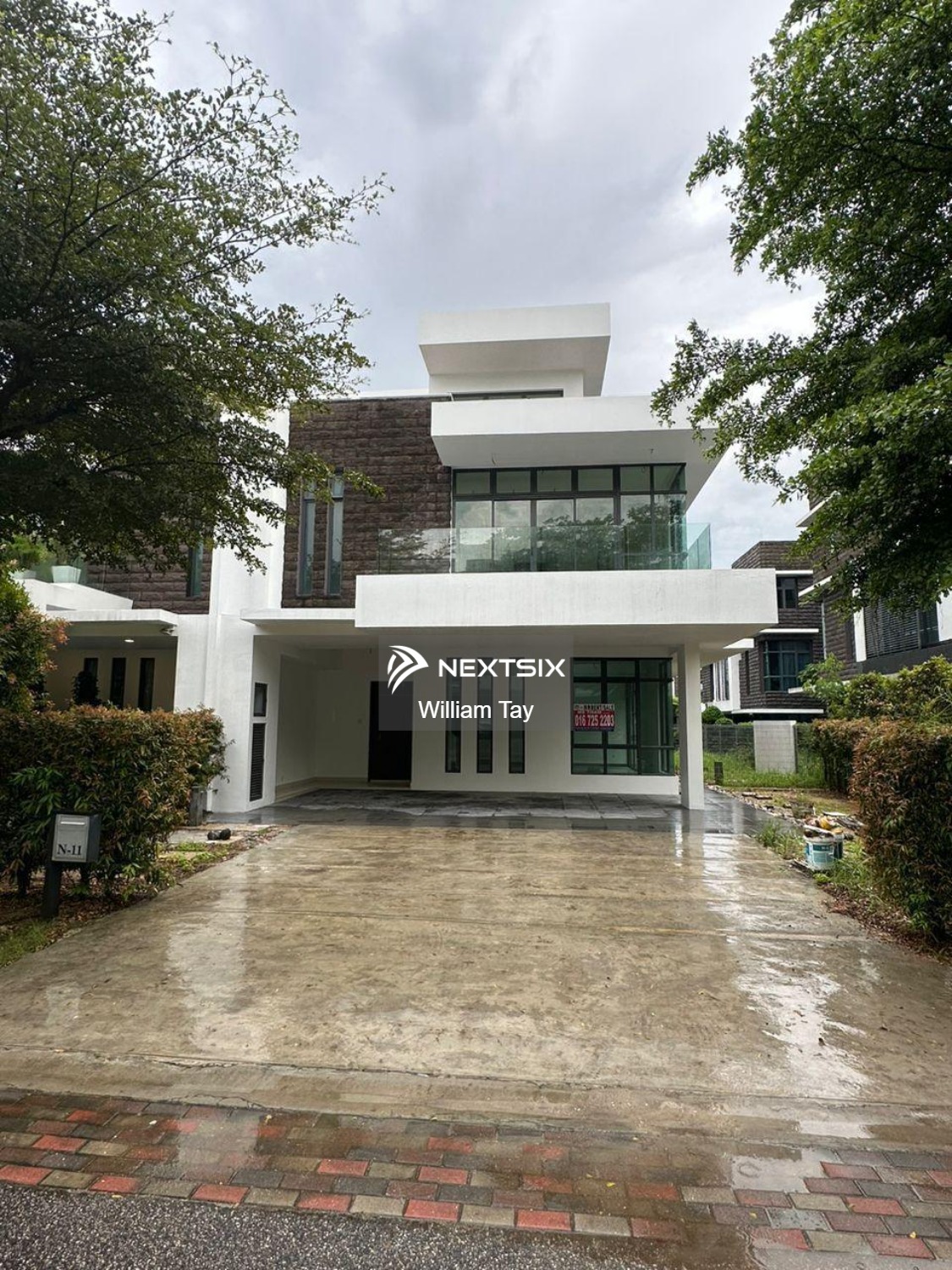 Semi-detached House For Sale in Permas Jaya Johor - Image 2