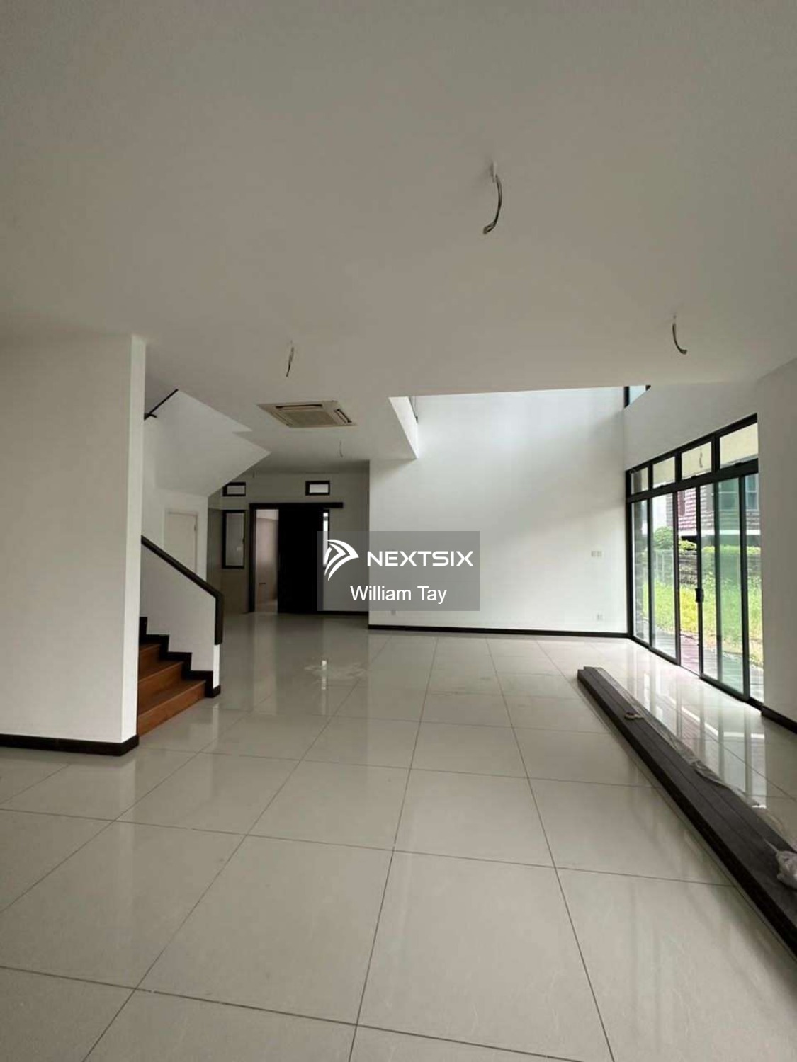 Semi-detached House For Sale in Permas Jaya Johor - Image 4