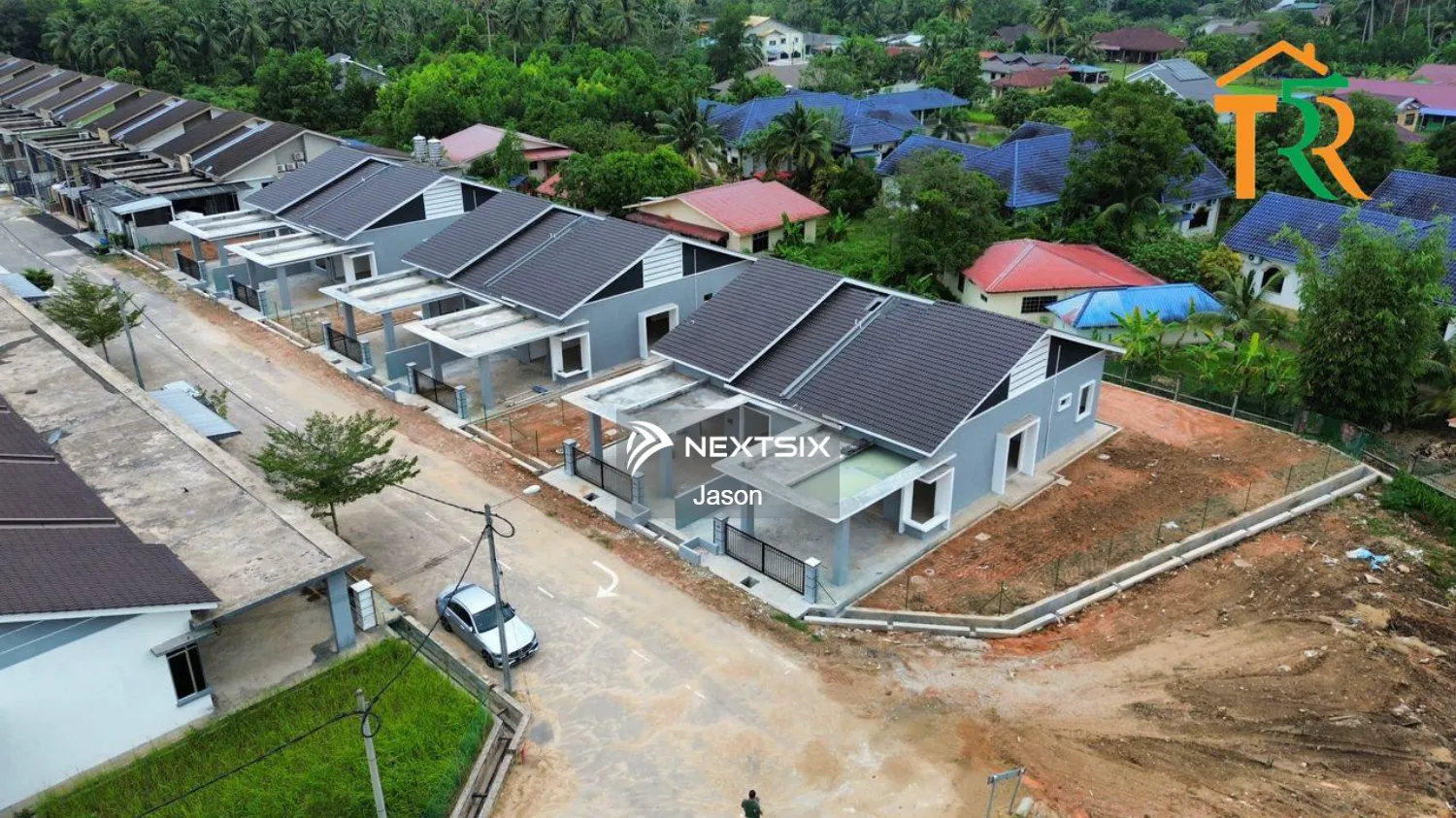 Rumah Berkemabr Setingkat @ Kg Pandan Sejahtera, Kuantan.