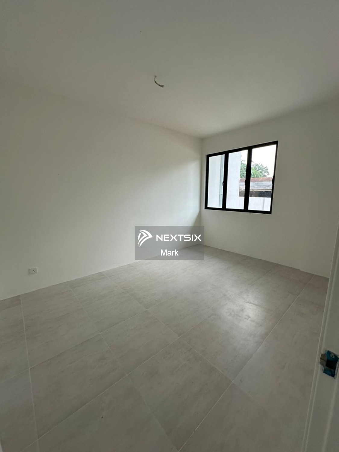 Semi-detached House For Sale in Kuching Sarawak - Image 5