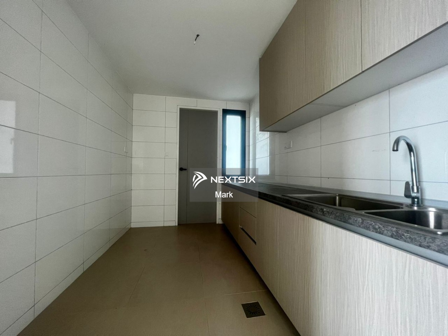 Serviced Residence For Sale in Kuching Sarawak - Image 11