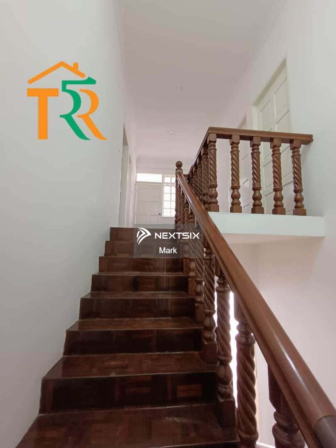 Semi-detached House For Sale in Kuching Sarawak - Image 15