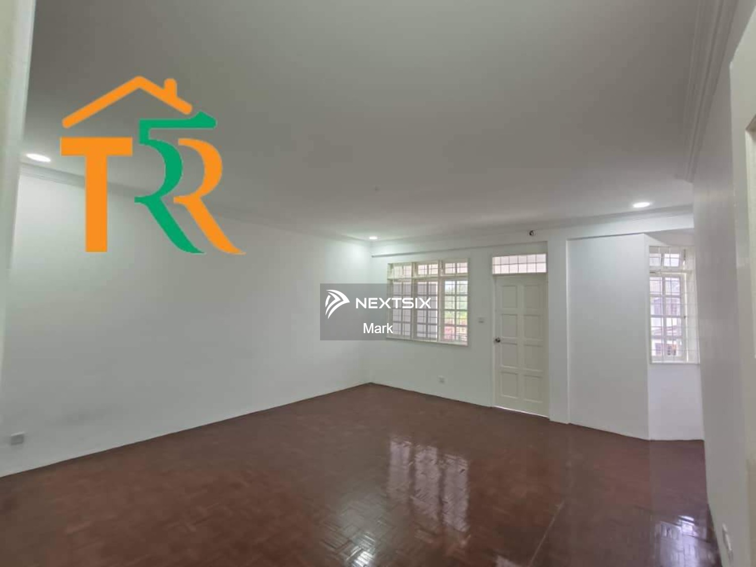 Semi-detached House For Sale in Kuching Sarawak - Image 8