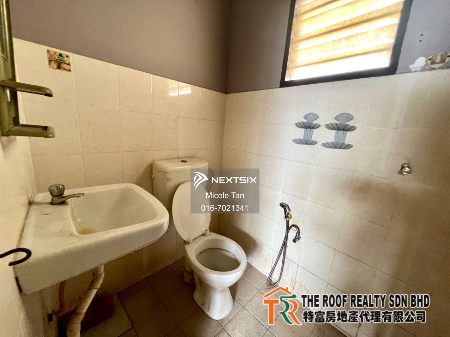 Semi-detached House For Rent in Muar Johor - Image 11
