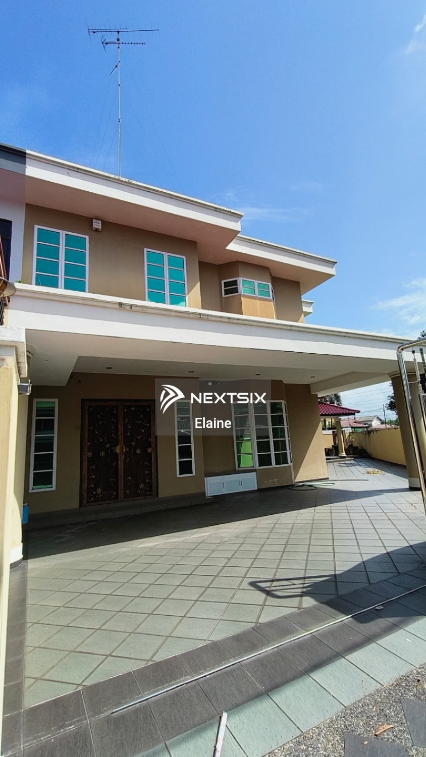 Semi-detached House For Sale in Muar Johor - Image 15