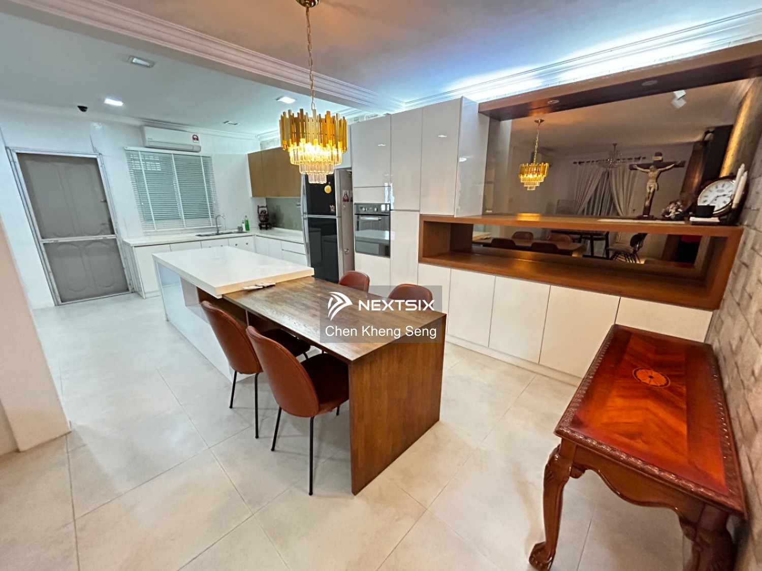 Semi-detached House For Sale in Kuching Sarawak - Image 5