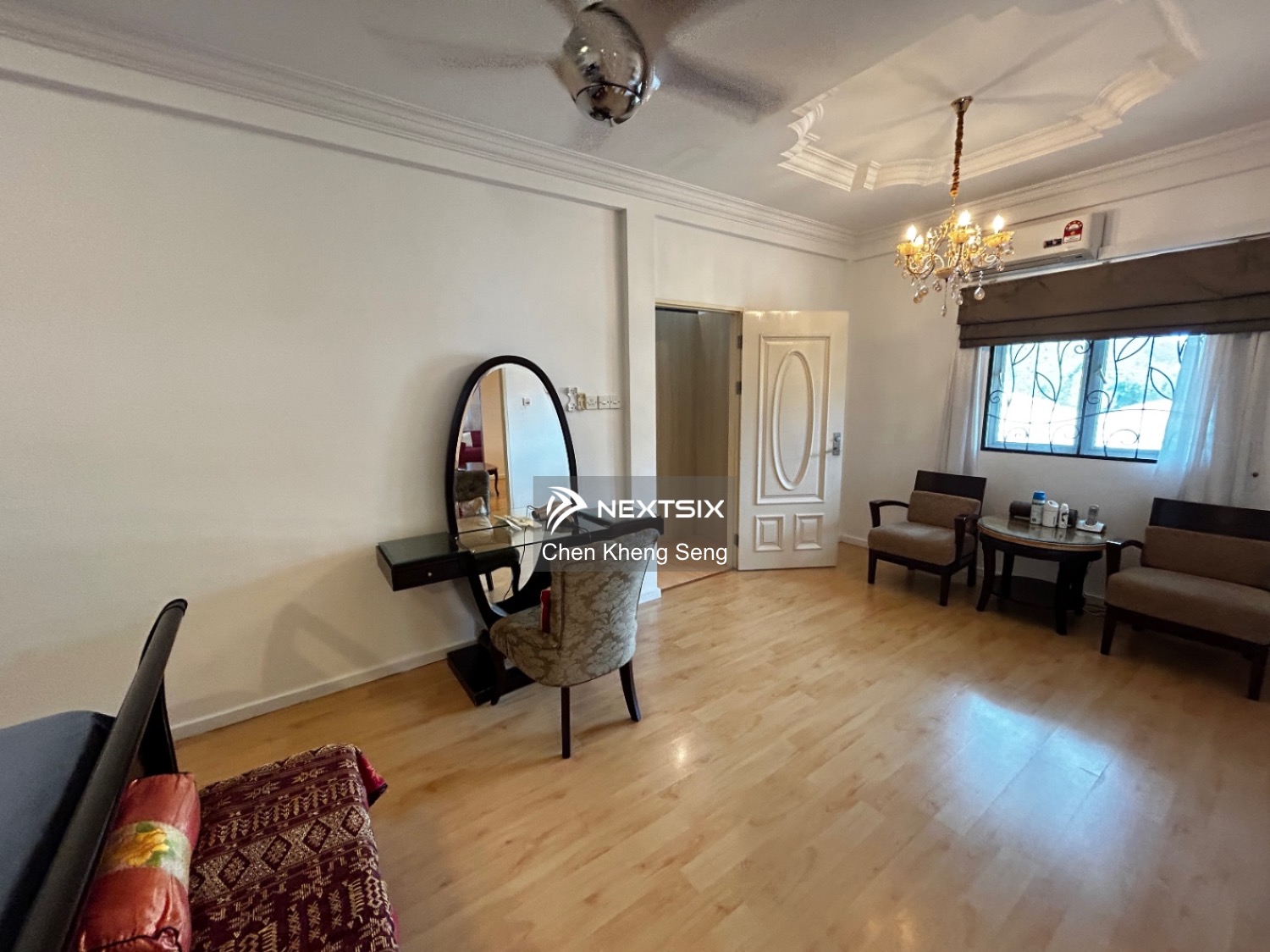 Semi-detached House For Sale in Kuching Sarawak - Image 8