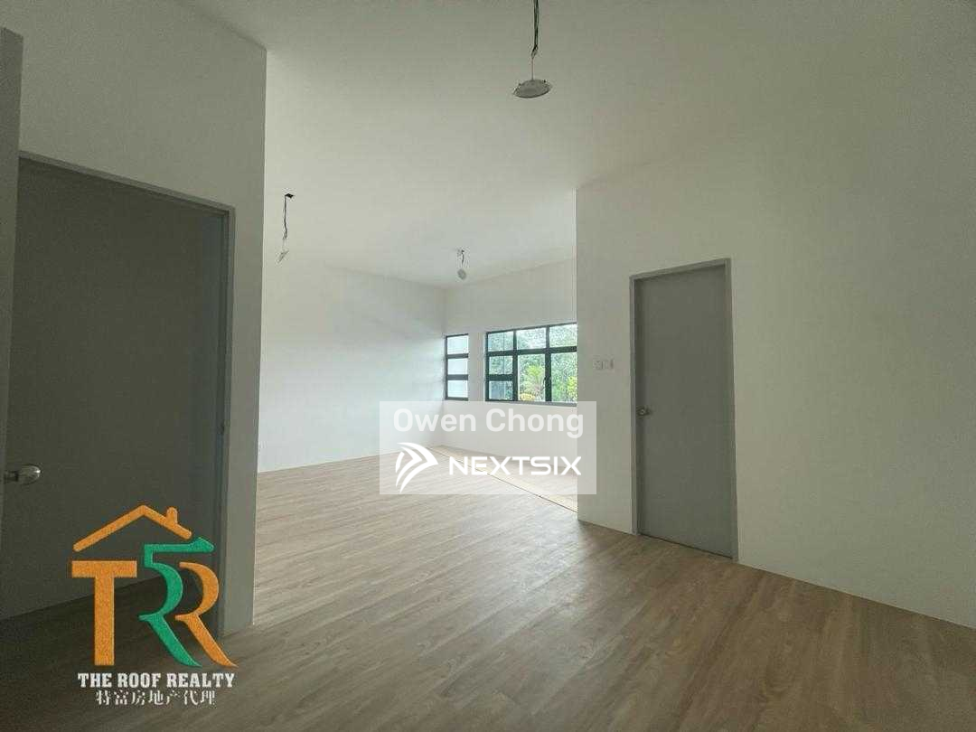 Semi-detached House For Sale in Kuching Sarawak - Image 7