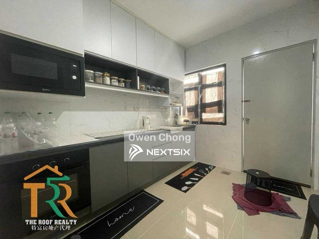 Semi-detached House For Sale in Kuching Sarawak - Image 8