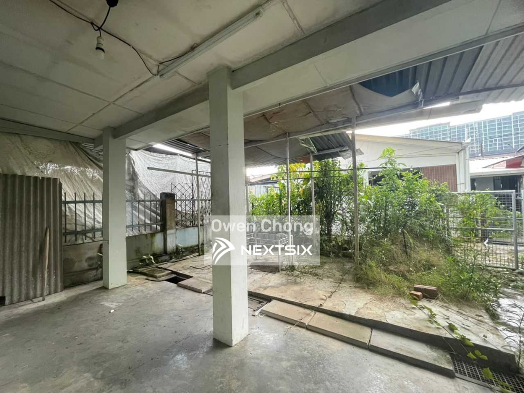 1-sty Terrace/Link House For Sale in Kuching Sarawak - Image 6