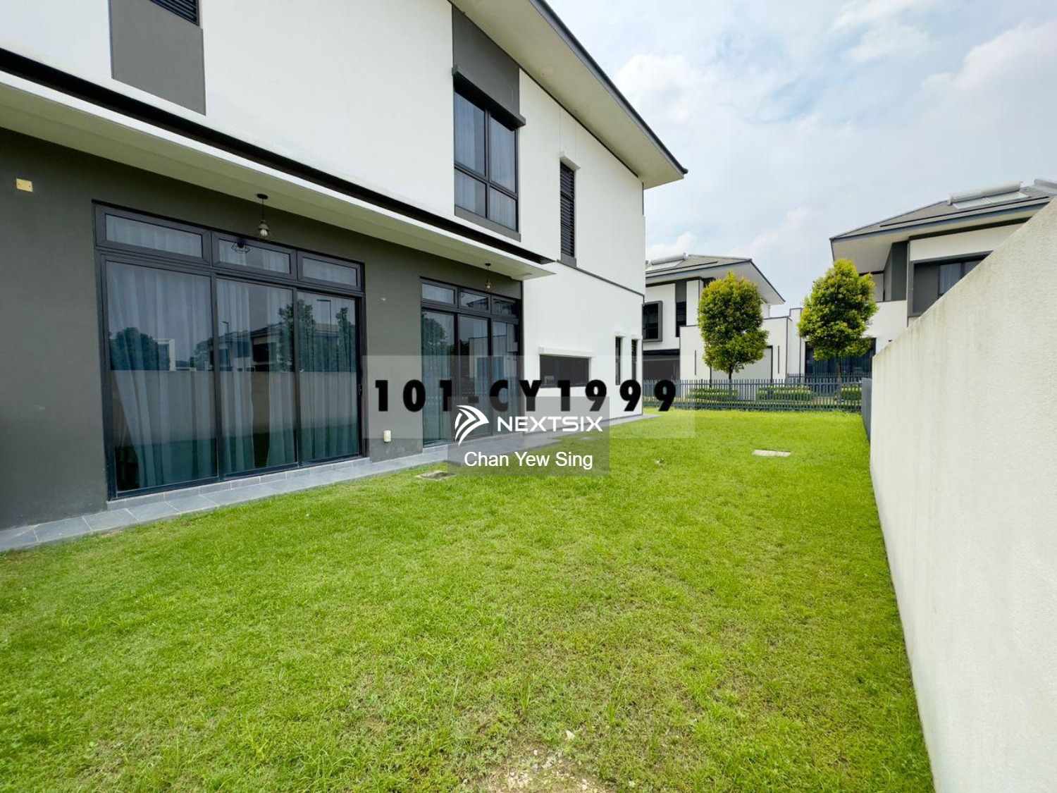 Semi-detached House For Sale in Setia Alam Selangor