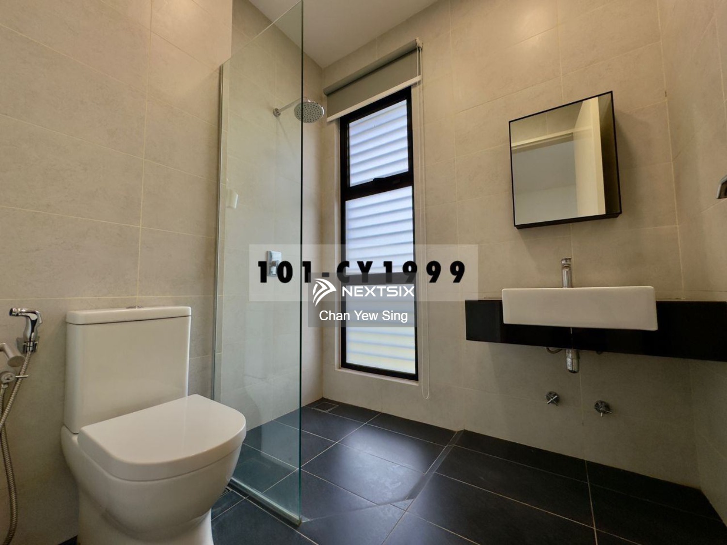 Semi-detached House For Sale in Setia Alam Selangor - Image 12