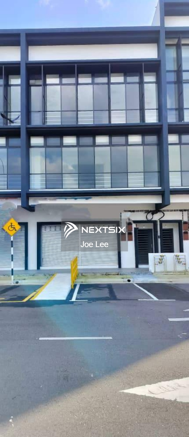 Shop For Rent in Ulu Tiram Johor