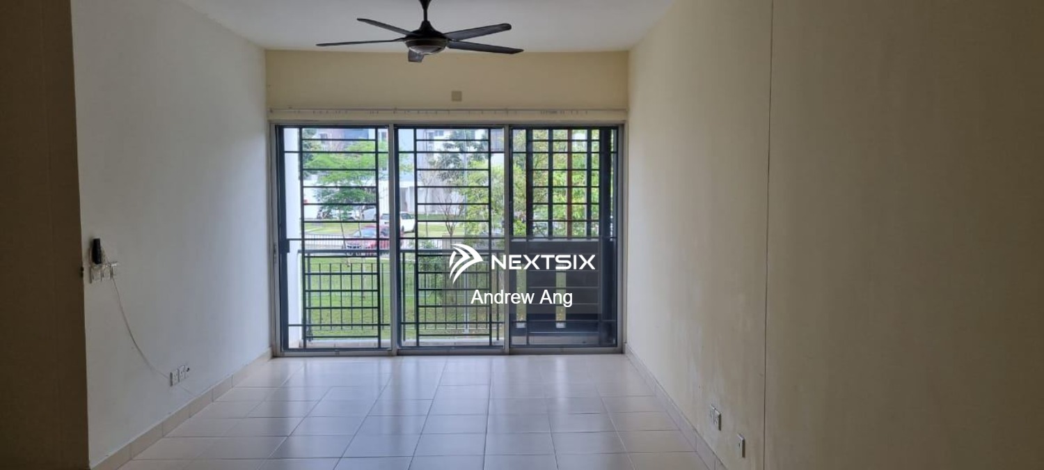 Apartment For Sale in Setia Alam Selangor
